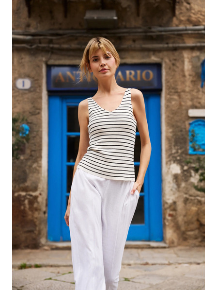 Moodo Bavlněný top v pruzích béžový Moodo