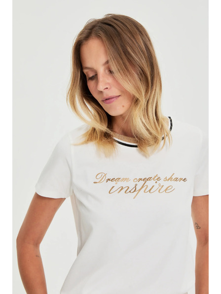 Moodo Halenka s nápisem bílá Moodo