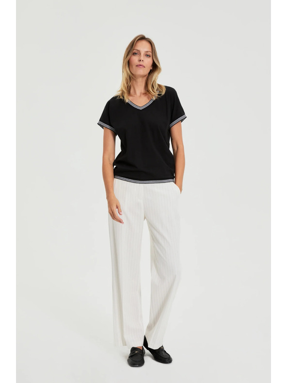 Moodo Blůzka z bavlny černá Moodo