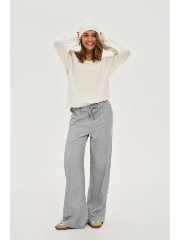 Moodo Teplá čepice bílá Moodo