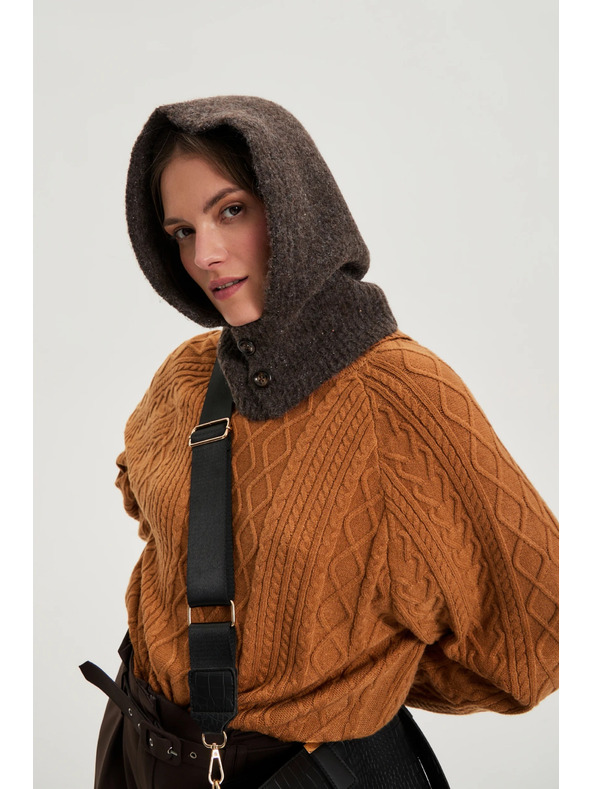 Moodo Pletená hnědá kukla Moodo