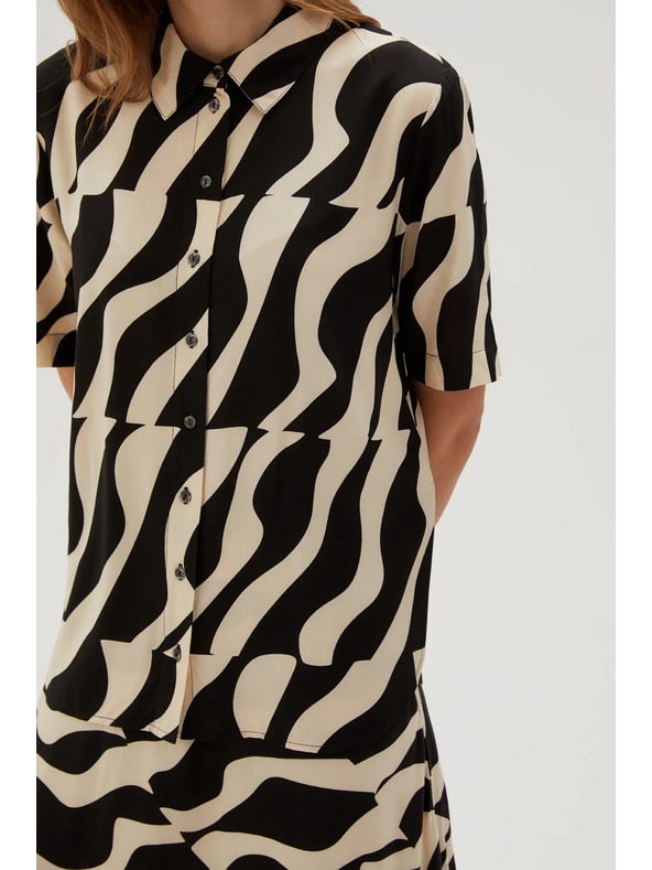 Moodo Viskózová košile s krátkými rukávy černá Moodo