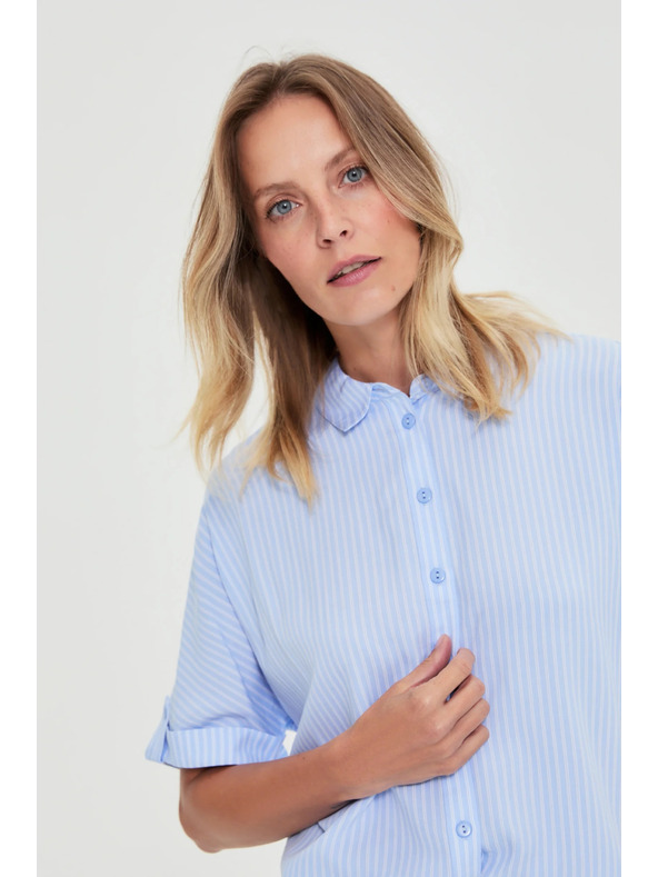 Moodo Světle modrá pruhovaná košile Moodo