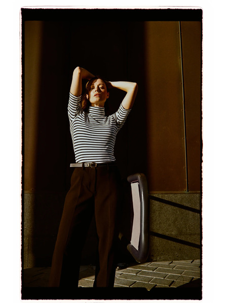 Moodo Tričko se stojáčkem v pruzích Moodo