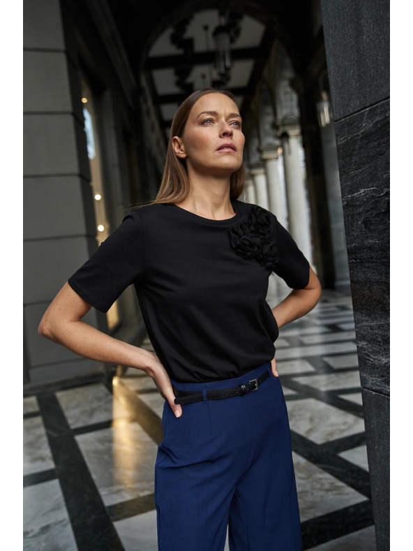 Moodo Bavlněné tričko s aplikací černé Moodo