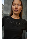 Moodo Černé tričko s korálky Moodo