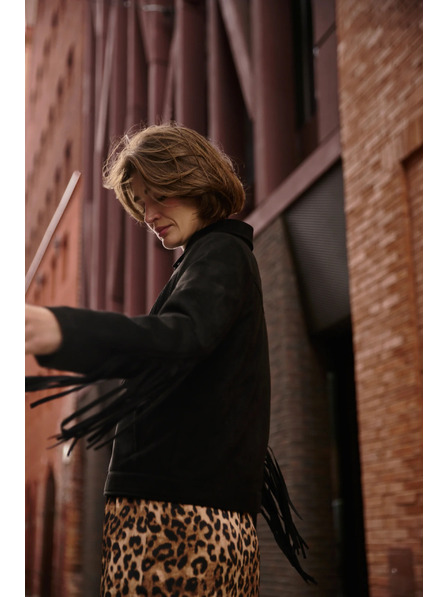 Moodo Černá bunda se střapci Moodo