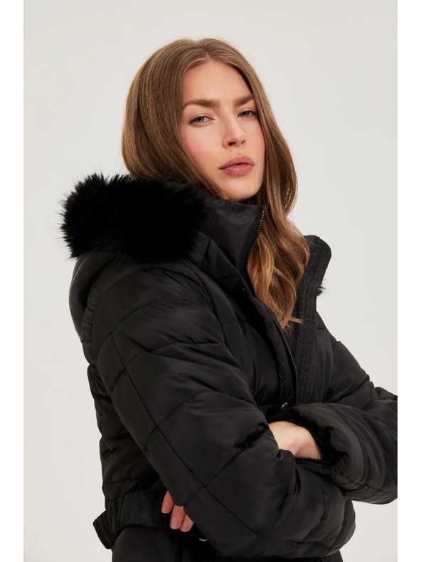 Moodo Dlouhá bunda s kapucí černá Moodo