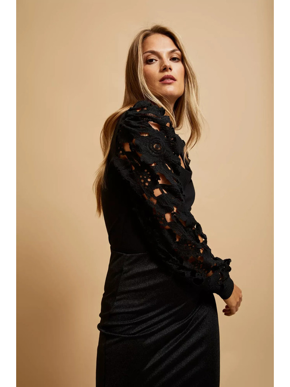 Moodo Černé tričko s krajkovými rukávy Moodo