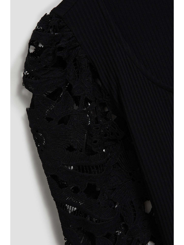 Moodo Černé tričko s krajkovými rukávy Moodo