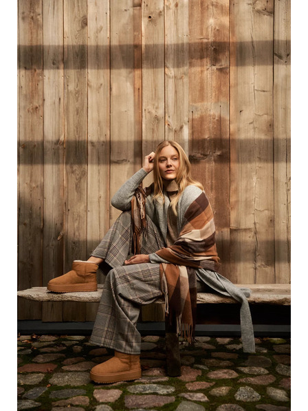 Moodo Elegantní šátek kostkovaný hnědý Moodo