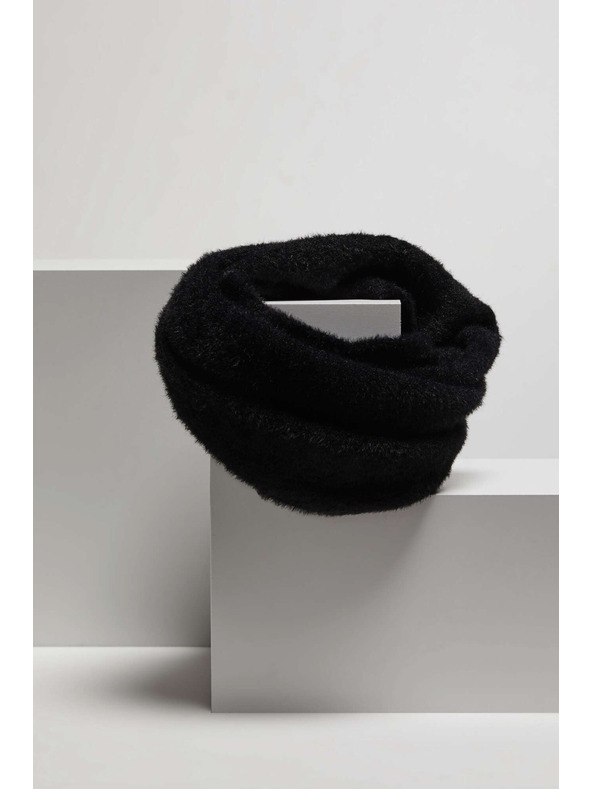 Moodo Hladký černý nákrčník Moodo