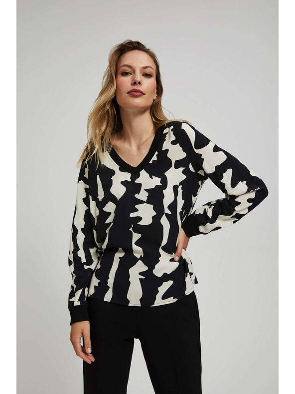 Moodo Vzorovaná košile s výstřihem do V černá Moodo
