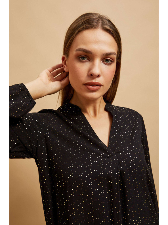 Moodo Černá košile s výstřihem do V Moodo