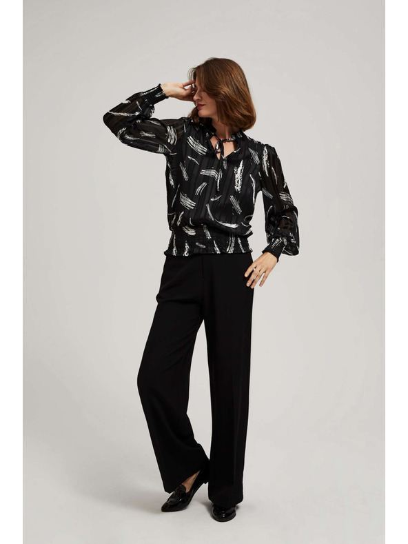 Moodo Černá košile Moodo s vázaným výstřihem