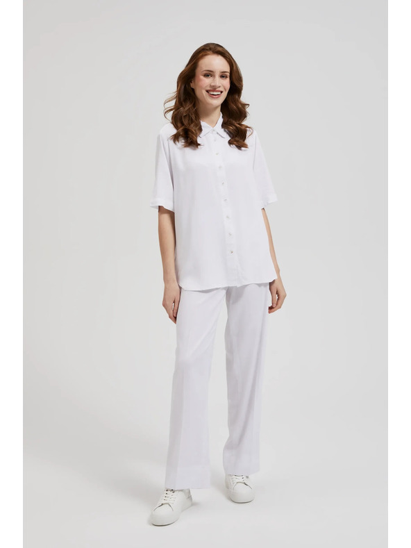 Moodo Bílá viskózová košile s límečkem Moodo