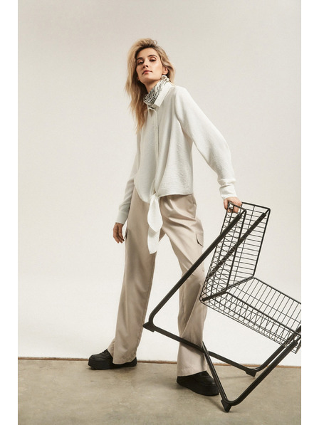 Moodo Košile s dlouhými rukávy a vázáním bílá Moodo