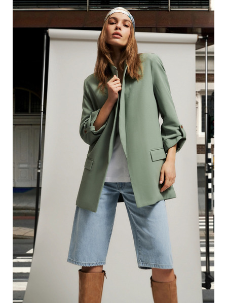 Moodo Sako s vyhrnutými rukávy olivové Moodo