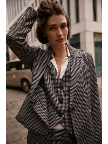 Moodo Elegantní vesta šedá Moodo