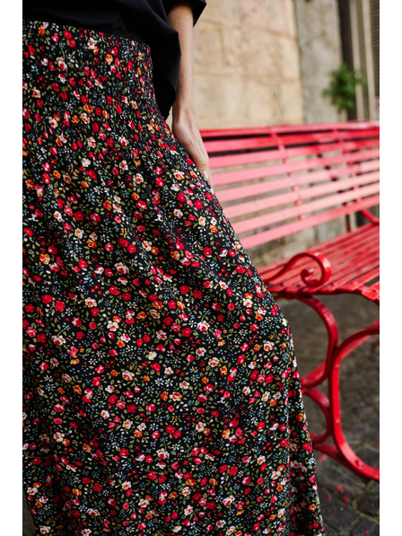 Moodo Midi sukně s květinovým vzorem černá Moodo