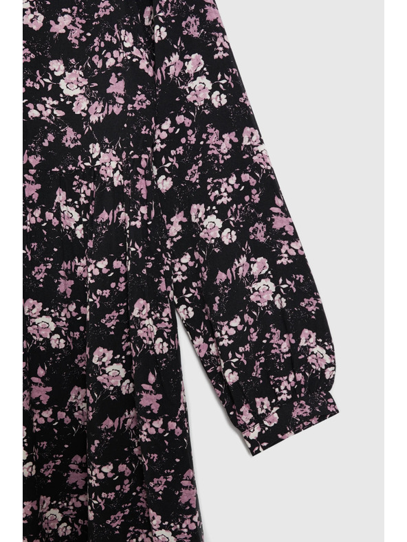 Moodo Černé midi šaty s kytkami Moodo