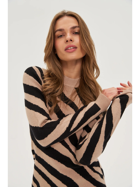 Moodo Přiléhavé béžové šaty Moodo