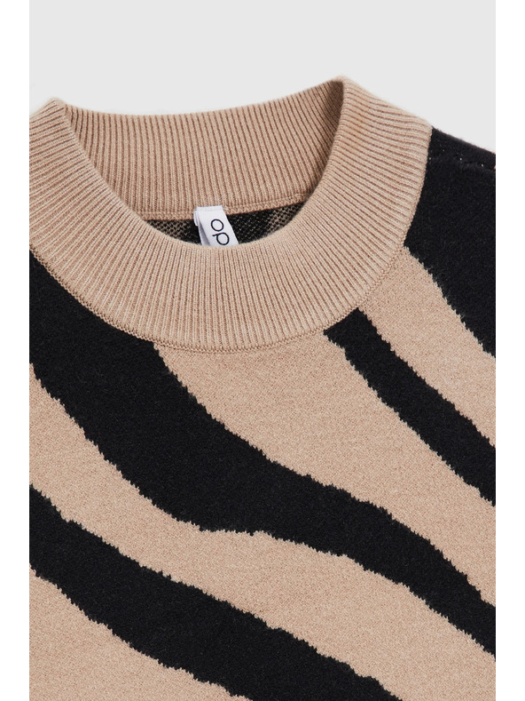 Moodo Přiléhavé béžové šaty Moodo