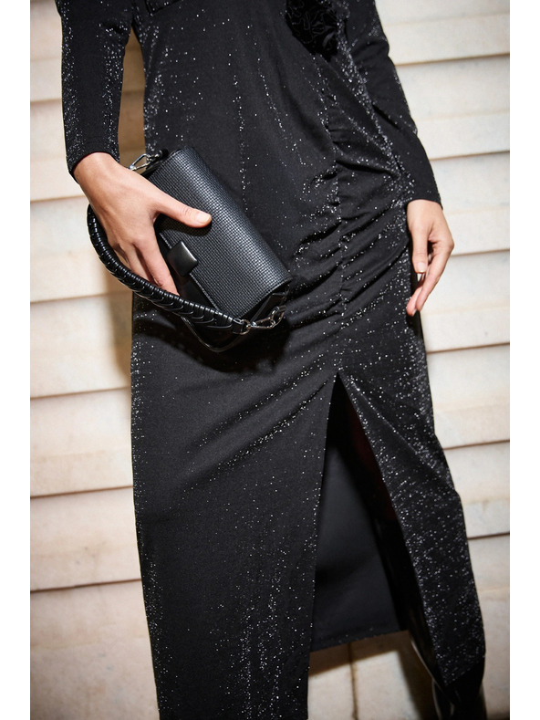 Moodo Černé maxi šaty s rozparkem Moodo