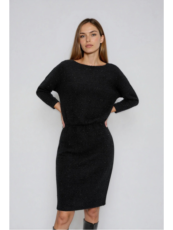 Moodo Černé šaty zdobené třpytivou nitkou Moodo