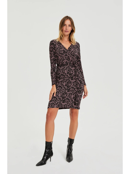 Moodo Přiléhavé černé šaty Moodo