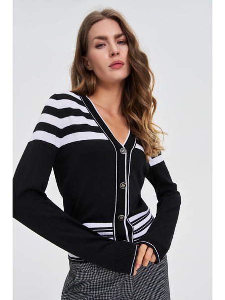 Moodo Svetr s ozdobnými knoflíky černý Moodo