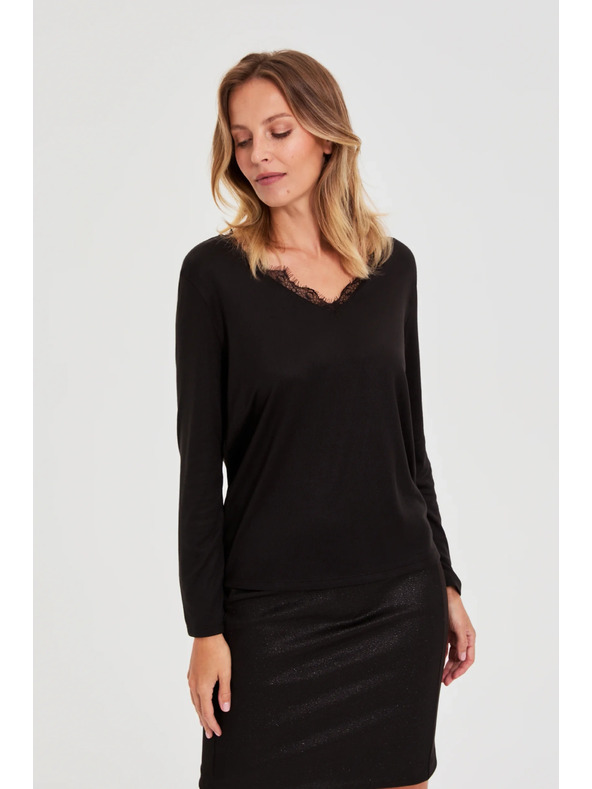 Moodo Svetr s krajkovým výstřihem černý Moodo