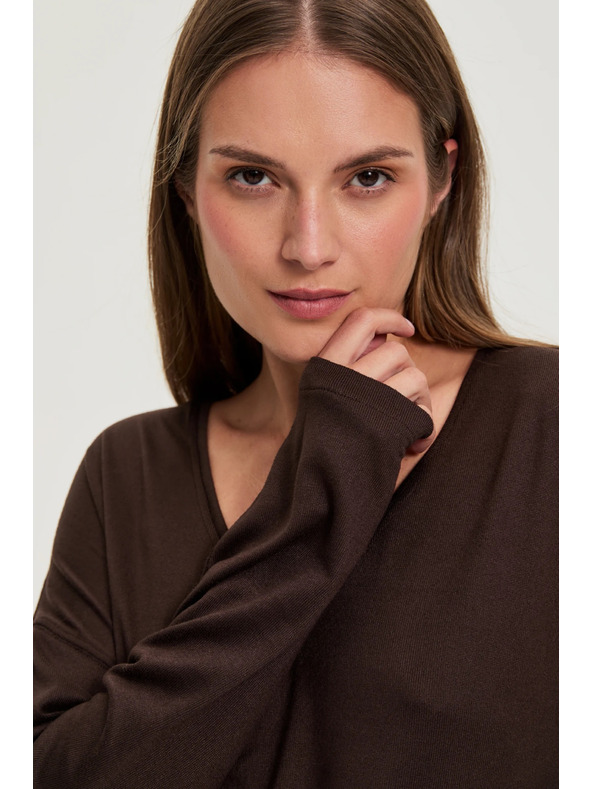 Moodo Svetr s výstřihem do V hnědý Moodo