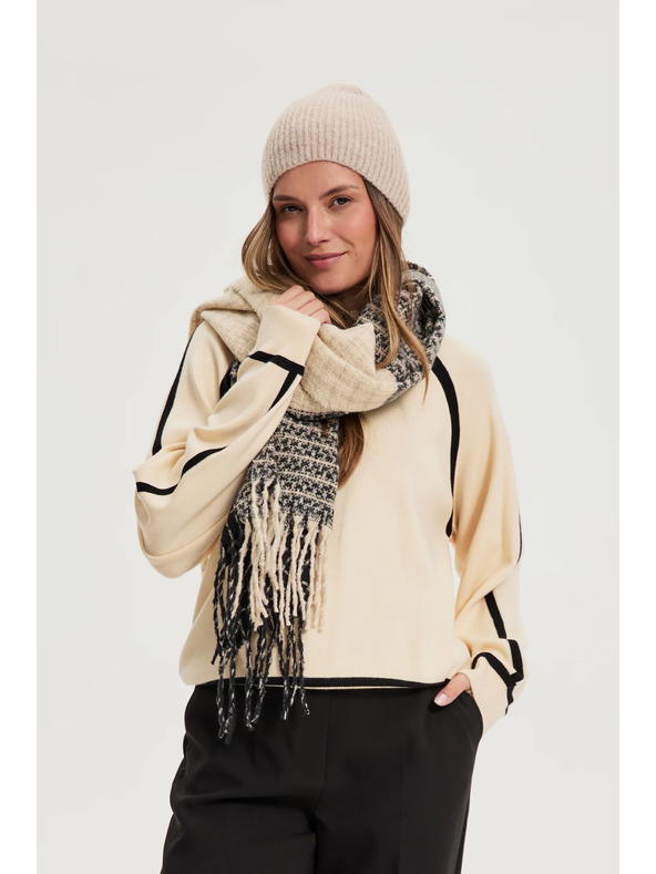 Moodo Šál se střapci černý Moodo