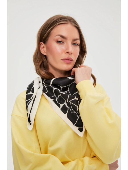 Moodo Vzorovaný šátek černý Moodo