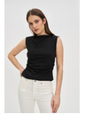 Moodo Hladký černý top Moodo