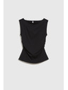 Moodo Hladký černý top Moodo