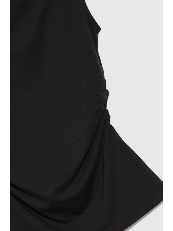 Moodo Hladký černý top Moodo