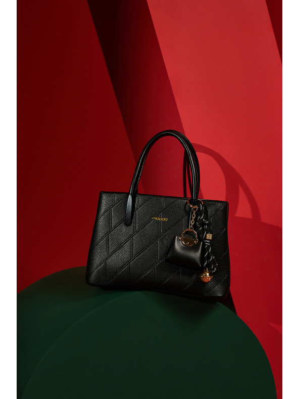 Moodo Černá taška s přívěskem Moodo