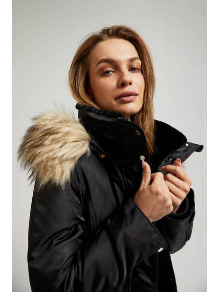 Moodo Zimní bunda s kožešinovým kapucí černá Moodo