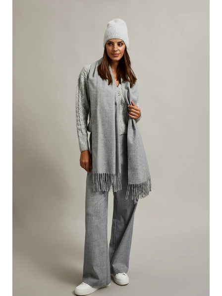 Moodo Hladká světle šedá šála se střapci Moodo