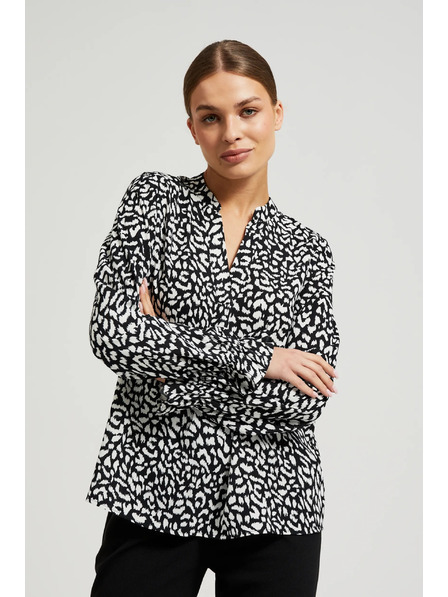 Moodo Černá košile s výstřihem do V bez límce Moodo