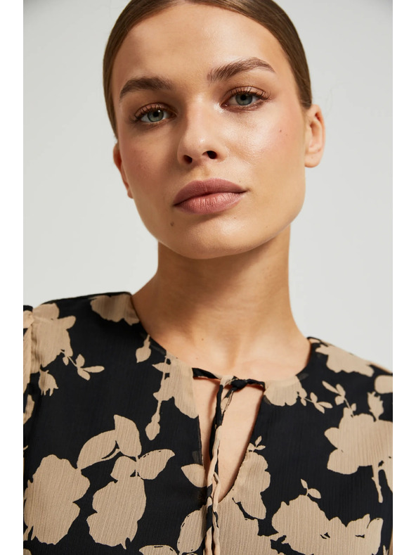 Moodo Černá košile s béžovým vzorem Moodo