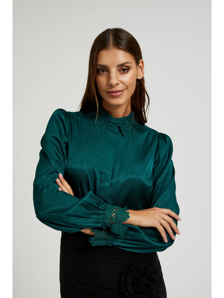 Moodo Zelená košile s krajkou na manžetách a límci Moodo