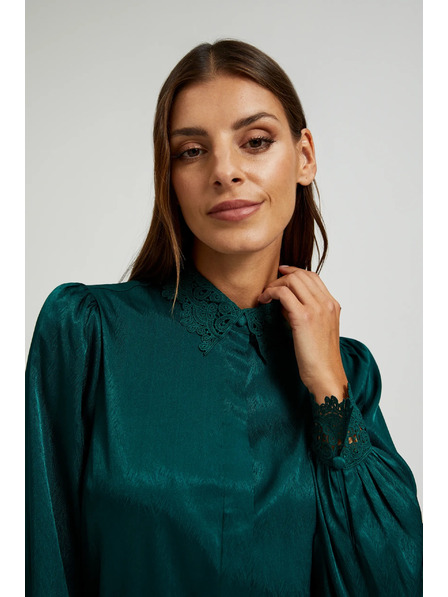 Moodo Zelená košile s krajkou na manžetách a límci Moodo