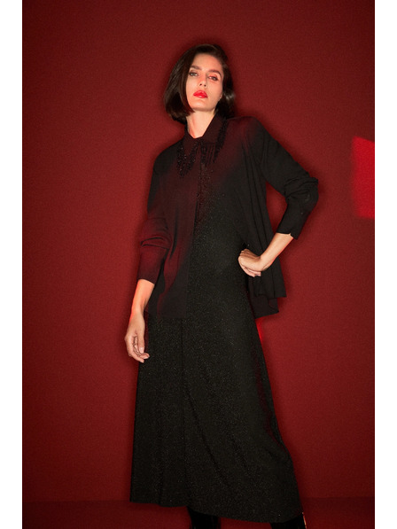 Moodo Černá halenka s ručně přišívanými korálky Moodo