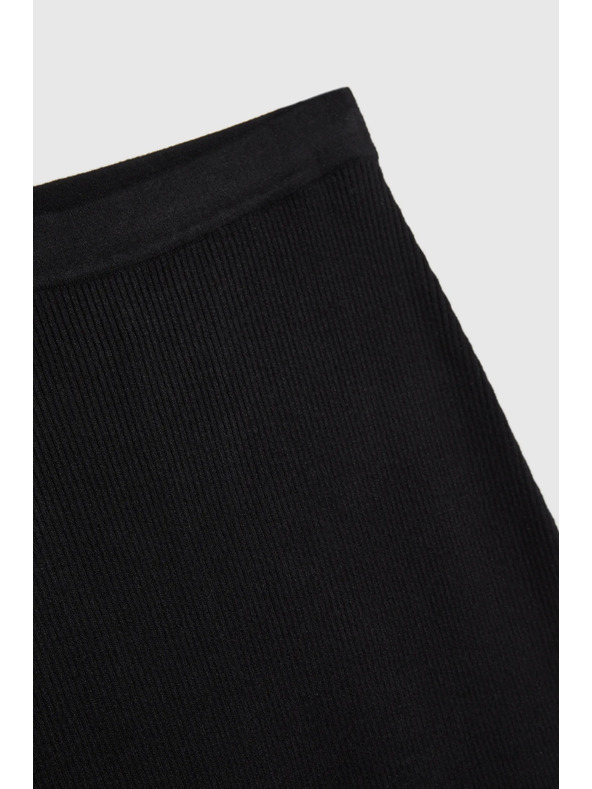 Moodo Pletená černá tužková sukně Moodo