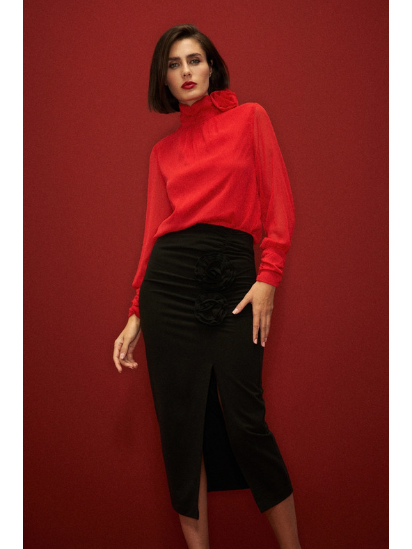 Moodo Černá sukně s ozdobnou růží a rozparkem Moodo