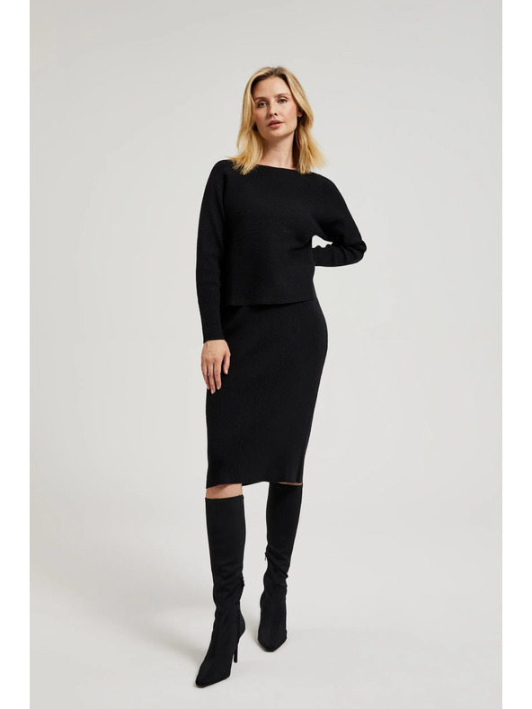 Moodo Černý svetr netopýří střih Moodo