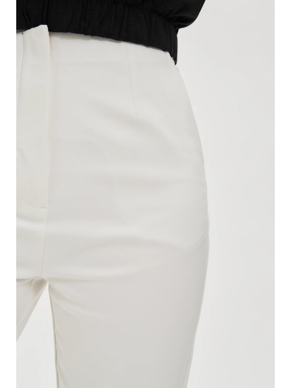 Moodo Bílé rybičkové kalhoty Moodo